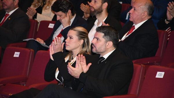 Lizarella niega amenazas de Nenecho a interventor y le pide que no le tenga miedo