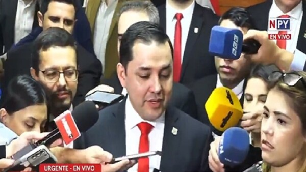 Luis Bello promete trabajo y revisión de cuentas en la comuna