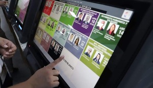 Senado pidió al TSJE arrendar urnas electrónicas y no comprar