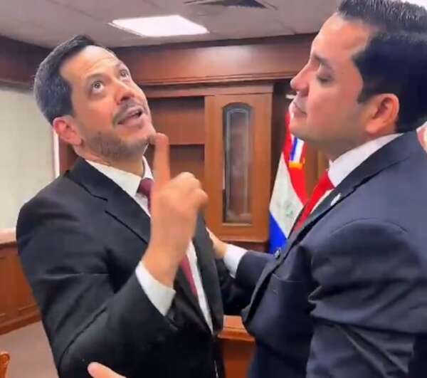 Latorre felicita a su “caballo” ganador, Luis Bello por quedarse con intendencia de Asunción - Política - ABC Color