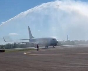Aeropuerto de Encarnación recibió su primer vuelo comercial internacional