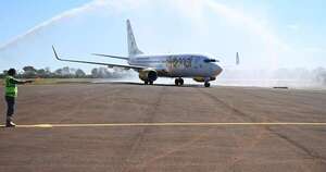 Diario HOY | Histórico primer vuelo internacional en el Aeropuerto de Encarnación