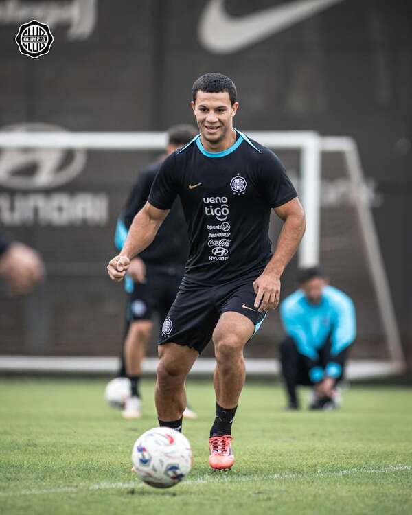 Almeida y el plan para cumplir con el reglamento juvenil - Olimpia - ABC Color