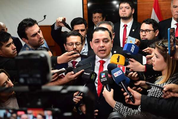 Asunción: Pacto colorado por continuismo erigió a Bello como intendente - Nacionales - ABC Color
