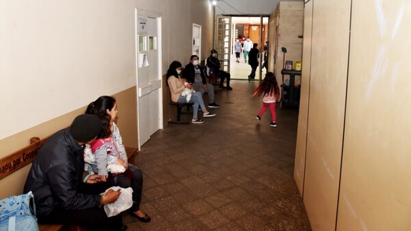 Lambaré: Pacientes denuncian que, por fallas del 154, se quedan sin consultar