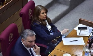 El Senado aprueba leyes para maquilas pese a denuncias de la oposición - OviedoPress
