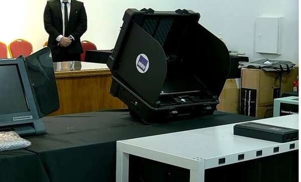 Máquinas de votación: “Hay grupos que quieren volver a las papeletas” - Nacionales - ABC Color