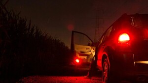 Apresan a abogado por "hacer groserías" en su camioneta en Hohenau
