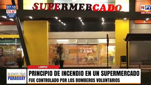 Principio de incendio en supermercado de Limpio