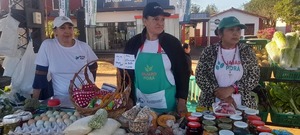 Comenzó la feria turística, artesanal y productiva en Capitán Miranda