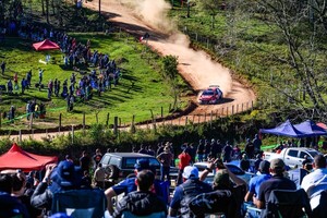 ¡El espectáculo del shakedown abre el Mundial de Rally en Itapúa! | Unicanal