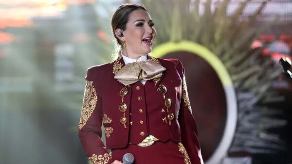 Popular / (VIDEO) Ndaipóri duelo: ¡Alicia Villarreal ya tiene nuevo chuli luego de su divorcio!
