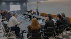 MEF plantea reforma de la Caja Fiscal con diálogo docente