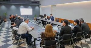 Popular / Profes recibieron diagnóstico y necesidad de reformar su caja fiscal desde el MEF