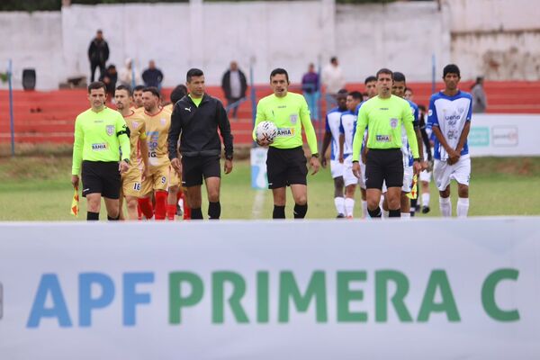 Los jueces para la disputa del capítulo 15
