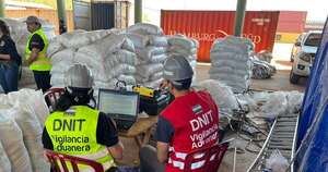 La Nación / Decomisan varias toneladas de cocaína en puerto privado de Villeta
