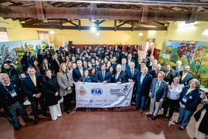 Presidente de la FIA visita colegio de Luque en el marco del programa “Joven Responsable al Volante” - ADN Digital