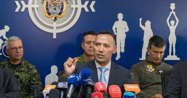 La Nación / Colombia negocia liberación de 33 militares retenidos en zona guerrillera