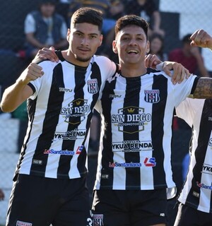 Deportivo Santaní hace pesar la localía