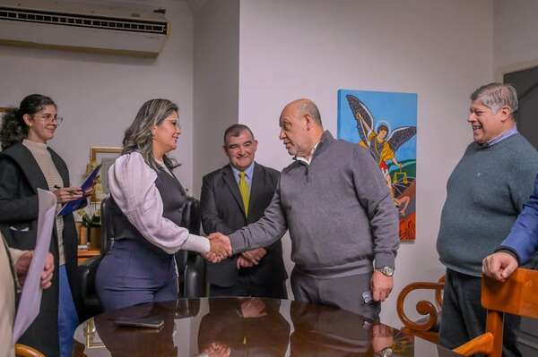 Interventor dejó una deuda de casi G. 30.000 millones en la Municipalidad de Ciudad del Este - ABC en el Este - ABC Color