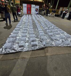 Video: incautan 509 kilos de cocaína que tenía como destino Europa - Policiales - ABC Color