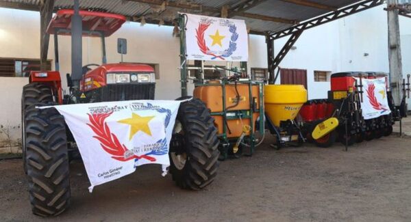Productores de San Ignacio reciben equipos agrícolas con apoyo del MAG