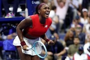 Coco Gauff puede con Vekic y avanza a la tercera ronda ante la mirada de Simone Biles - Polideportivo - ABC Color