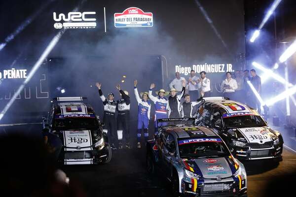 Rally del Paraguay: largada simbólica deslumbró en Encarnación
