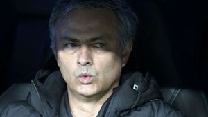 El Fenerbahce de Estambul destituye a José Mourinho