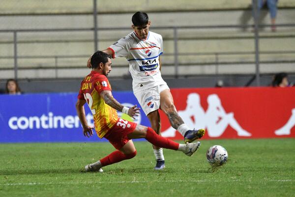 Villeta recibe un atractivo cruce