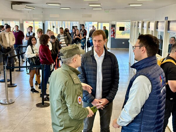 Migraciones reporta interés récord de extranjeros en residencia
