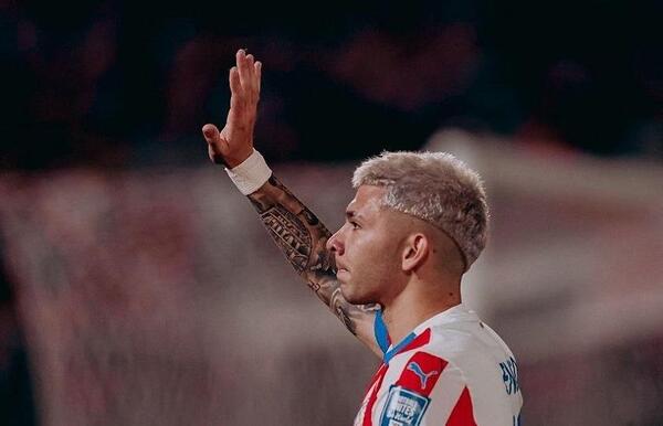 Albirroja: Gustavo Alfaro no convocará a Julio Enciso para el último combo de Eliminatorias