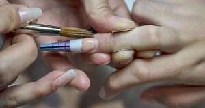 La Nación / Uñas sanas todo el año: consejos de expertos en manicura