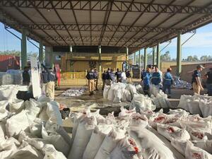 Imputan a exportador tras hallazgo de cocaína oculta en bolsas de poroto y maíz