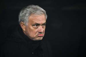 Mourinho, despedido como DT del Fenerbahçe - Fútbol Internacional - ABC Color
