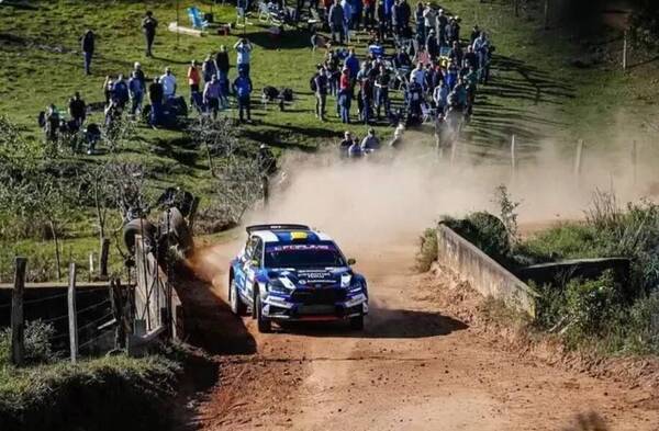 ¡Vino desde lejos para ver el rally y murió de un infarto anga!