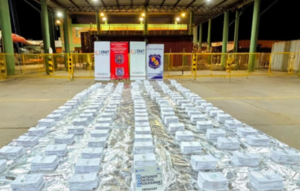 DNIT frustra envío de cocaína camuflada en poroto y locro rumbo a Europa