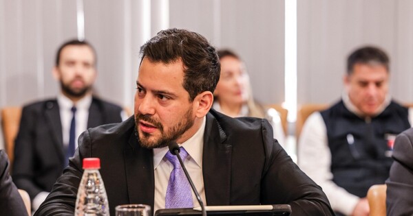 Tras la advertencia de Honor Colorado, el TSJE suspende la compra de máquinas y las va a alquilar