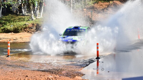 Kalle Rovanperä pasa al frente en el Rally del Paraguay