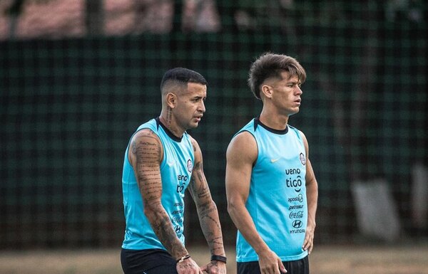 Versus / Un hospital: Olimpia actualizó sobre la situación de los lesionados