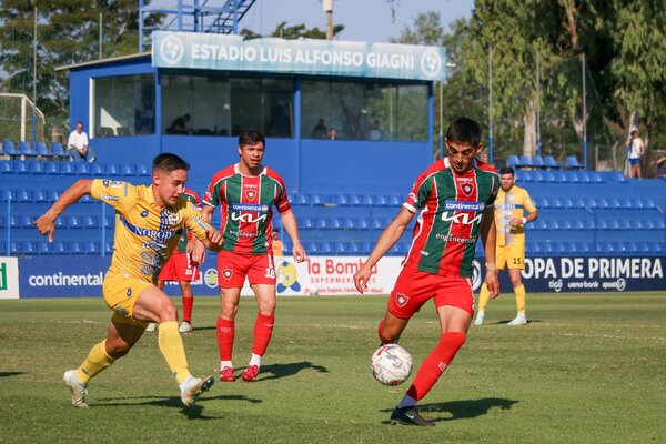 Tembetary sorprende y golea a Trinidense