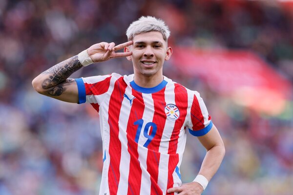 Oficial: Julio Enciso será fichado por el grupo BlueCo - trece