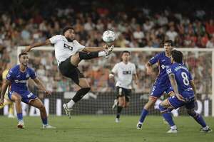 El Valencia frena al Getafe  - Fútbol Internacional - ABC Color