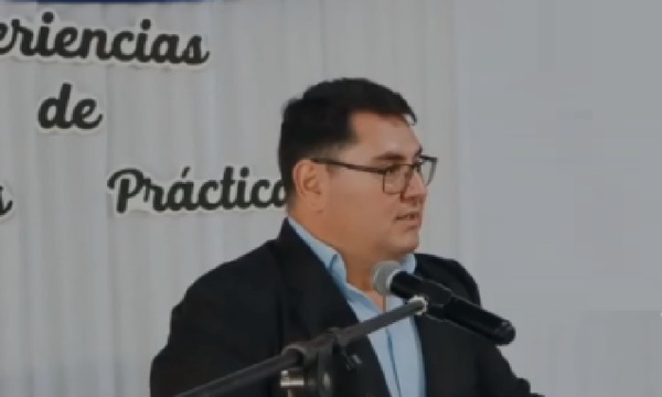 Funcionario de Educación de Caaguazú implicado en supuesta venta de resultados de concurso docente - OviedoPress