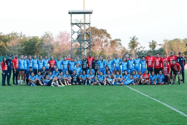 Fútbol para finalizar una nueva semana de preparación