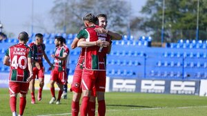 Tembetary festejó su primer triunfo en el Clausura