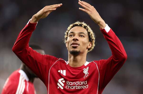 Duelo por todo lo alto en Anfield entre Liverpool y Arsenal - Fútbol Internacional - ABC Color