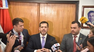 Latorre ubica a un leal como segundo del intendente de Asunción