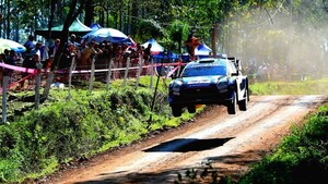 En marcha el segundo día del Rally del Paraguay