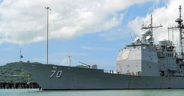 La Nación / El buque de guerra USS Lake Erie se acerca a las costas de Venezuela